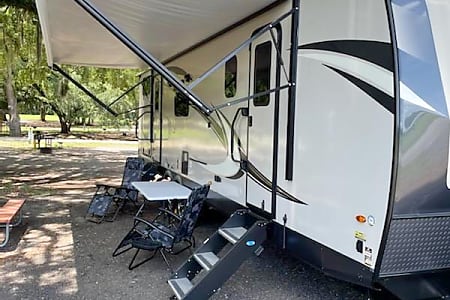 Travel trailer