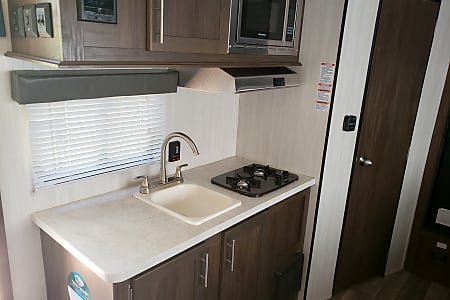Travel trailer