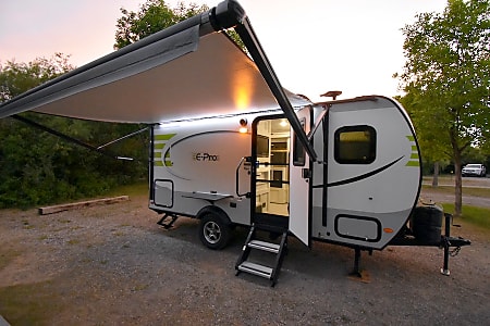 Travel trailer