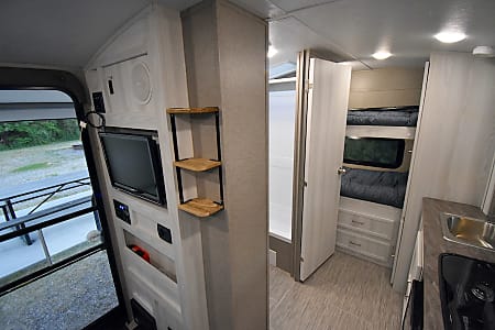 Travel trailer