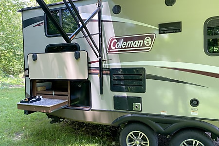 Travel trailer