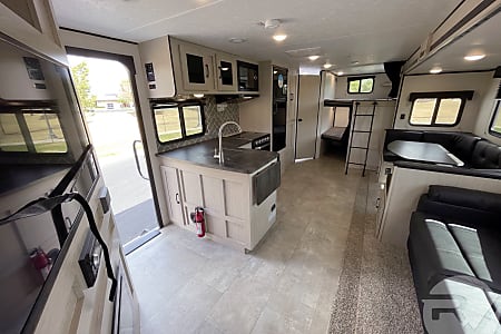 Travel trailer