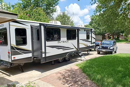 Travel trailer