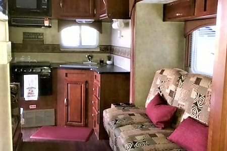 Travel trailer