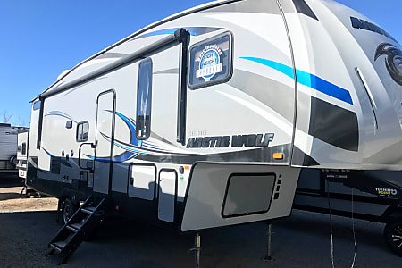 Fifth-wheel