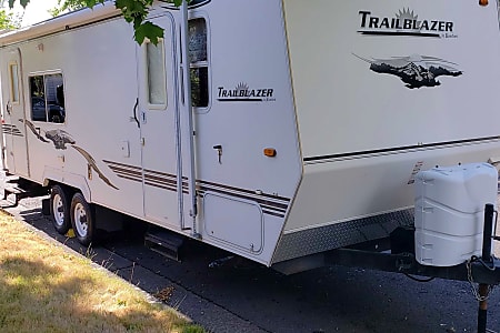 Travel trailer