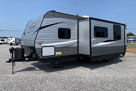 Travel trailer