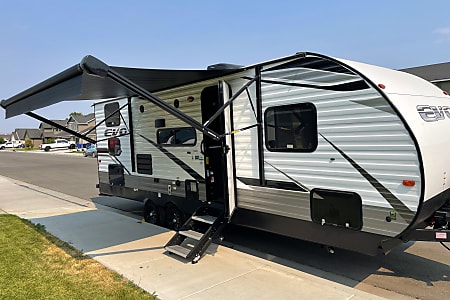 Travel trailer