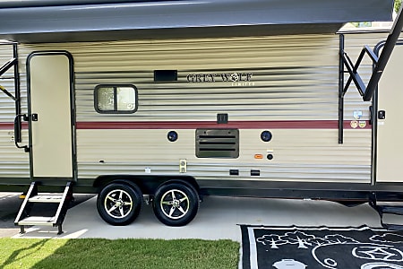 Travel trailer