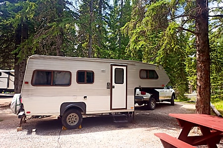 Travel trailer