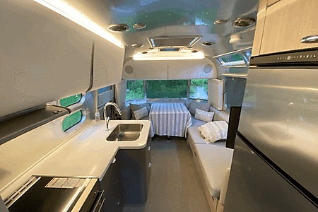 Travel trailer