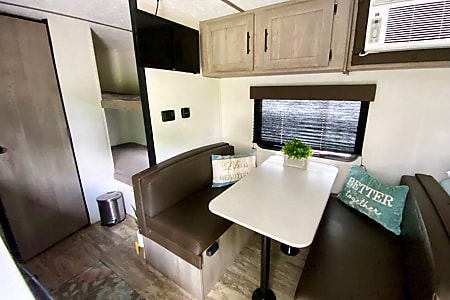 Travel trailer