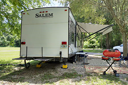 Travel trailer