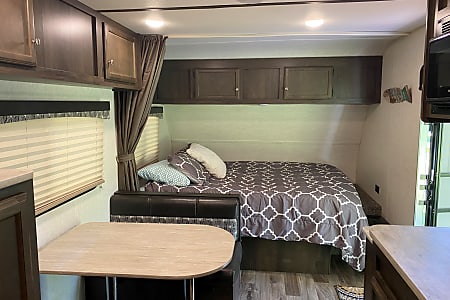 Travel trailer