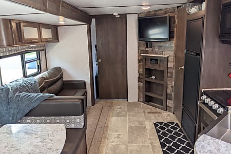 Travel trailer