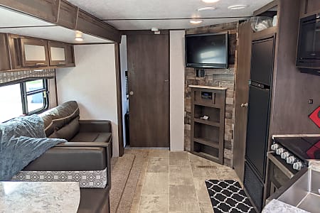 Travel trailer