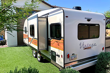 Travel trailer