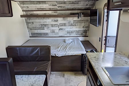 Travel trailer