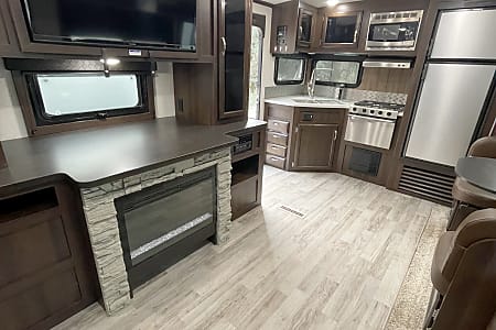 Travel trailer