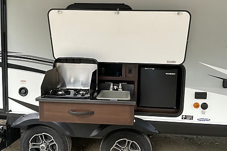 Travel trailer