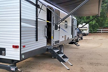 Travel trailer
