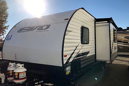 Travel trailer