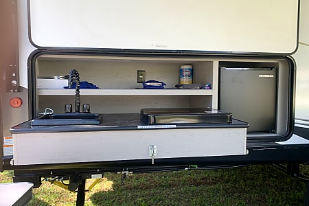 Travel trailer