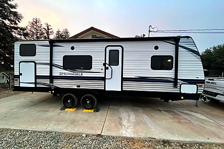 Travel trailer