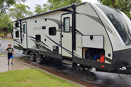 Travel trailer