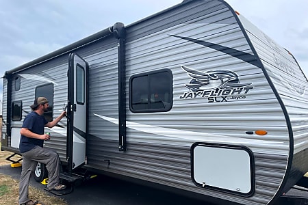 Travel trailer