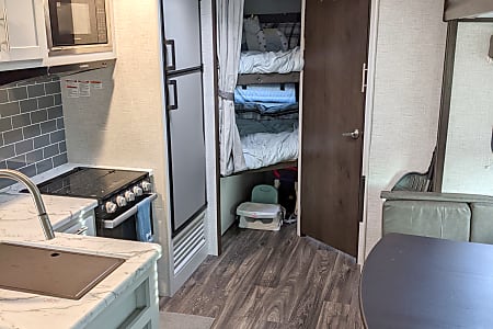 Travel trailer