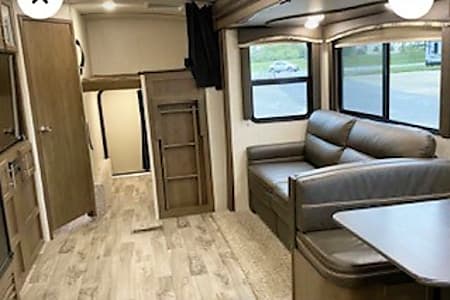 Travel trailer