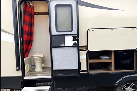 Travel trailer