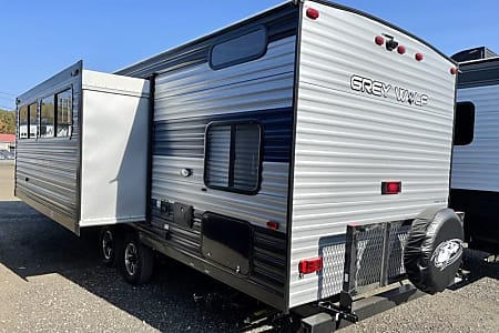 Travel trailer