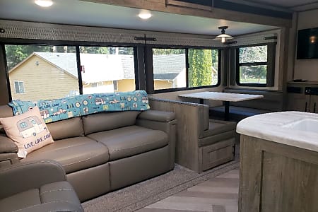 Travel trailer