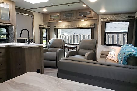 Travel trailer