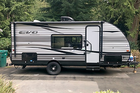 Travel trailer