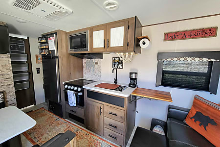 Travel trailer