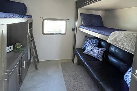 Travel trailer