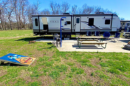 Travel trailer