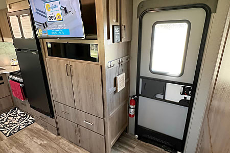 Travel trailer