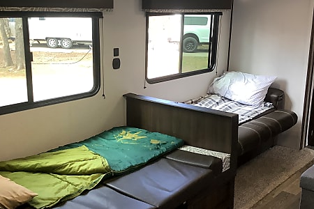 Travel trailer