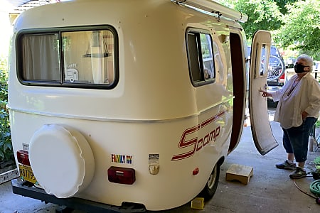 Travel trailer