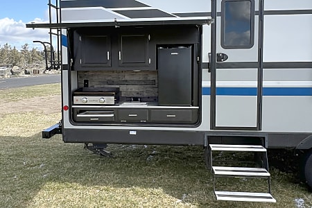 Travel trailer