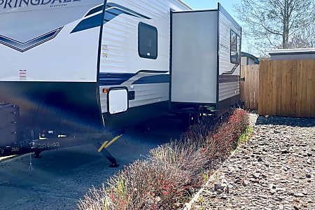 Travel trailer