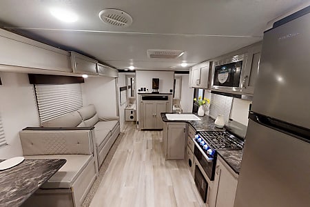 Travel trailer