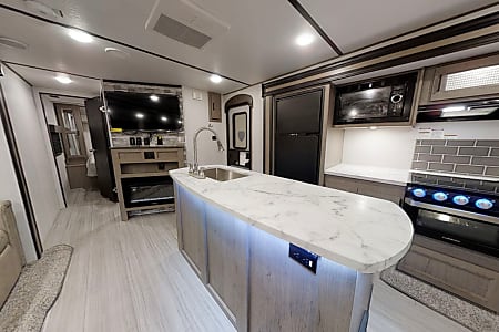 Travel trailer