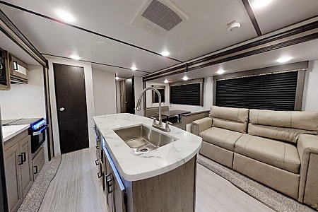 Travel trailer