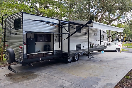 Travel trailer