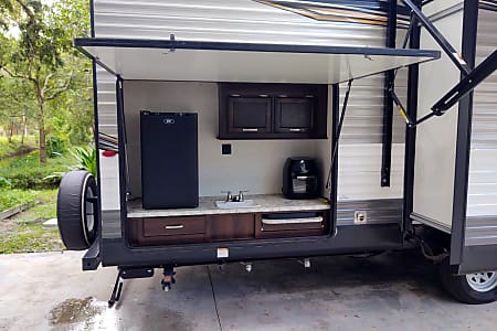 Travel trailer